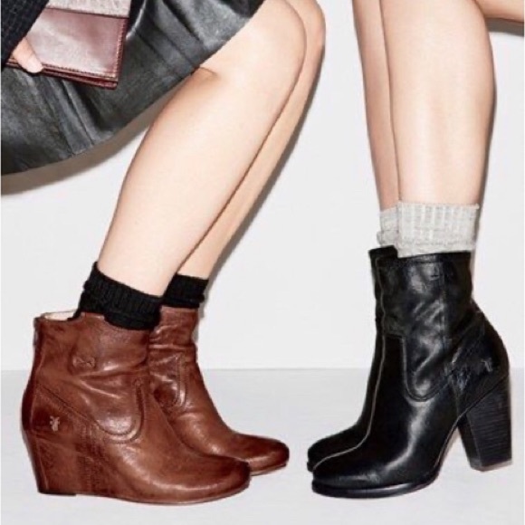 Frye Carson Wedge Cognac Leather Cute Ankle Bootie - Picture 2 of 16